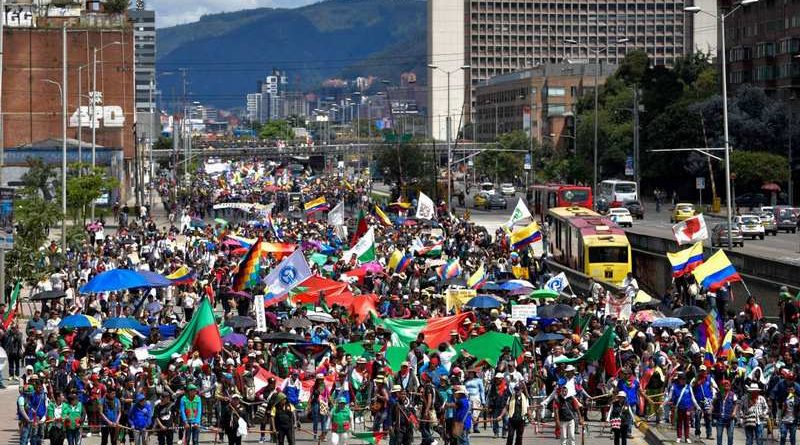 indigenas colombia