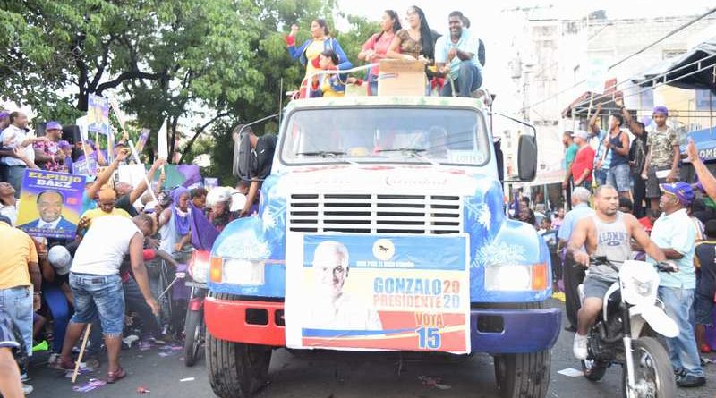 udc marcha con gonzalo